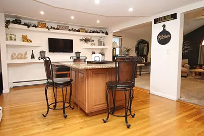 1 Biscayne Ave., Saugus, MA 01906 - Photo 6