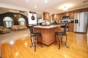 1 Biscayne Ave, Saugus, MA 01906 - Photo 8