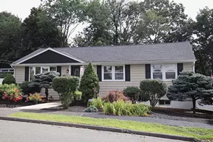 1 Biscayne Ave, Saugus, MA 01906 - Photo 2