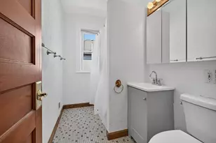 16 Bedford St, Quincy, MA 02169 - Photo 14