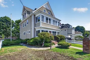 16 Bedford St, Quincy, MA 02169 - Photo 4
