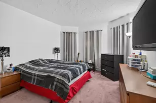 16 Bedford St, Quincy, MA 02169 - Photo 22