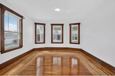 16 Bedford St, Quincy, MA 02169 - Photo 8