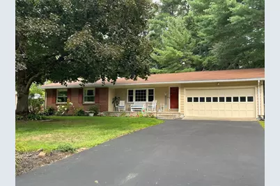 6 Meadowbrook Rd, Springfield, MA 01128 - Photo 1