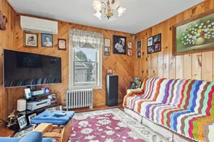 122 Lawrence, Clinton, MA 01510 - Photo 12