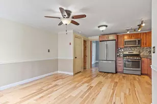 122 Lawrence, Clinton, MA 01510 - Photo 4