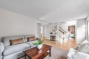 37 Nevins Ave, Longmeadow, MA 01106 - Photo 4