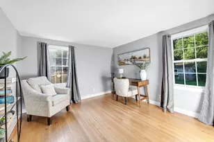 37 Nevins Ave, Longmeadow, MA 01106 - Photo 6