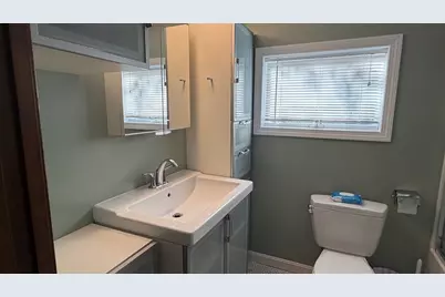 142 W Main St, Spencer, MA 01562 - Photo 18