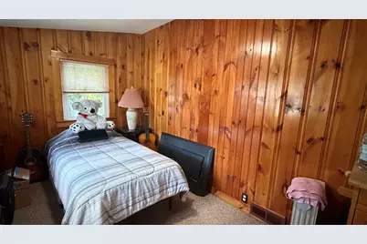 142 W Main St, Spencer, MA 01562 - Photo 8