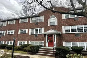 15 Cass St, Boston, MA 02132 - Photo 2