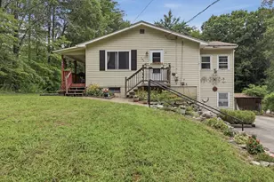 145 Brooks Village Rd, Templeton, MA 01468 - Photo 2