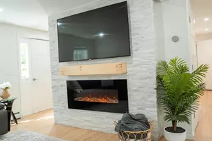 4 Wilder St, Leominster, MA 01453 - Photo 10