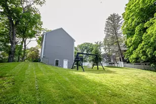 4 Wilder St, Leominster, MA 01453 - Photo 6