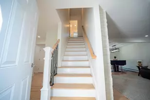 4 Wilder St, Leominster, MA 01453 - Photo 16