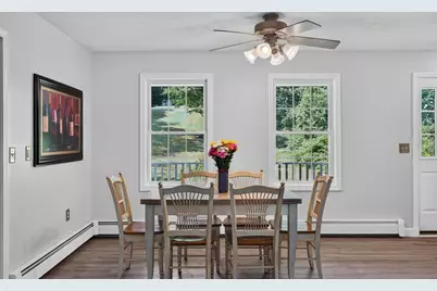 1036 Pleasant Street, Leominster, MA 01453 - Photo 16