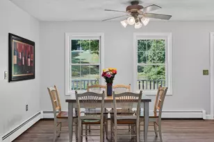1036 Pleasant St, Leominster, MA 01453 - Photo 16