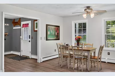 1036 Pleasant Street, Leominster, MA 01453 - Photo 14