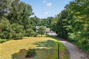 1036 Pleasant St, Leominster, MA 01453 - Photo 34
