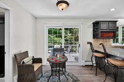 1036 Pleasant Street, Leominster, MA 01453 - Photo 12