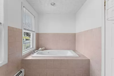 228 N Warren Ave, Brockton, MA 02301 - Photo 18