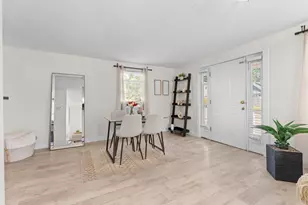 228 N Warren Ave, Brockton, MA 02301 - Photo 8