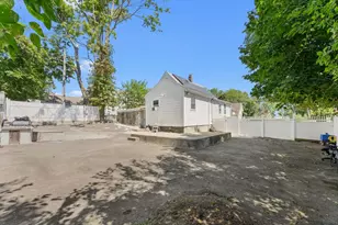 228 N Warren Ave, Brockton, MA 02301 - Photo 24