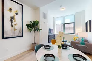 1079 Commonwealth Ave, Boston, MA 02215 - Photo 14