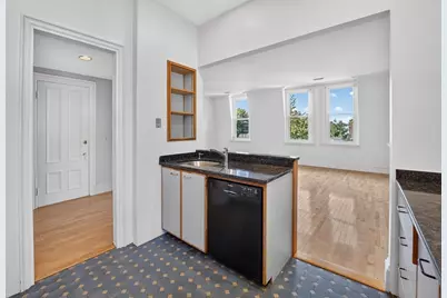 67 Sparks #3, Cambridge, MA 02138 - Photo 8
