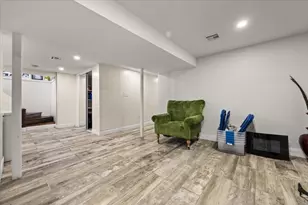 131 Longwood Ave, Brockton, MA 02301 - Photo 24
