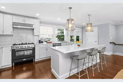 15 Sparhawk St #4, Boston, MA 02135 - Photo 4