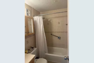 855 John Fitch Hwy #23, Fitchburg, MA 01420 - Photo 10