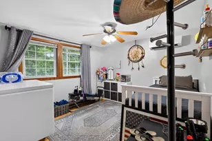 350 S E Main St, Douglas, MA 01516 - Photo 22