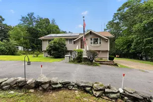 350 S E Main St, Douglas, MA 01516 - Photo 1