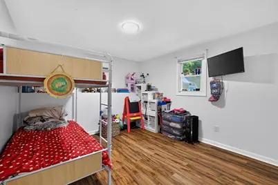 350 SE Main St, Douglas, MA 01516 - Photo 36