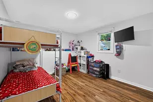 350 S E Main St, Douglas, MA 01516 - Photo 36