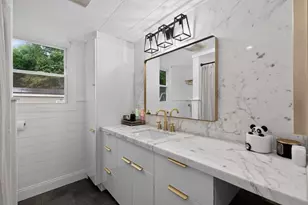 350 S E Main St, Douglas, MA 01516 - Photo 18