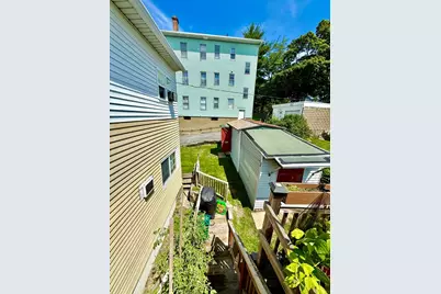 58 Gage St, Worcester, MA 01605 - Photo 6