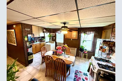 58 Gage St, Worcester, MA 01605 - Photo 16