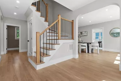 315 Crafts St, Newton, MA 02460 - Photo 14