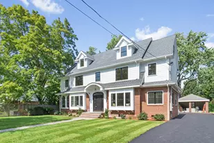 315 Crafts St, Newton, MA 02460 - Photo 2