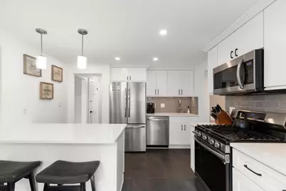 33 Griffin Rd, Peabody, MA 01960 - Photo 8