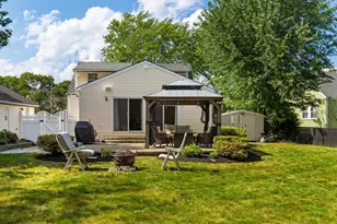 33 Griffin Rd, Peabody, MA 01960 - Photo 14