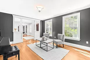 20 Rolling Ln, Dover, MA 02030 - Photo 2