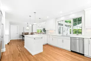 20 Rolling Ln, Dover, MA 02030 - Photo 4