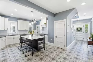 19 Gilmore St, Everett, MA 02149 - Photo 2