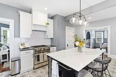 19 Gilmore St, Everett, MA 02149 - Photo 4