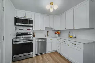 418 Meadow St, Agawam, MA 01001 - Photo 6