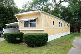 276 Lunenburg St, Fitchburg, MA 01420 - Photo 2
