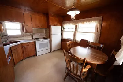 276 Lunenburg St, Fitchburg, MA 01420 - Photo 4